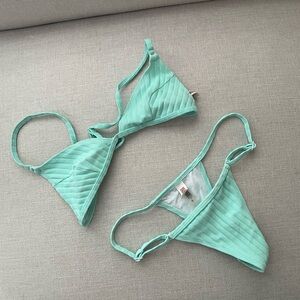 Solid and striped aqua ribbed bikini set
